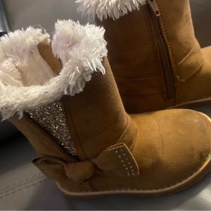 Magellan Outdoors Toddlers' Glitter Faux Fur Boots